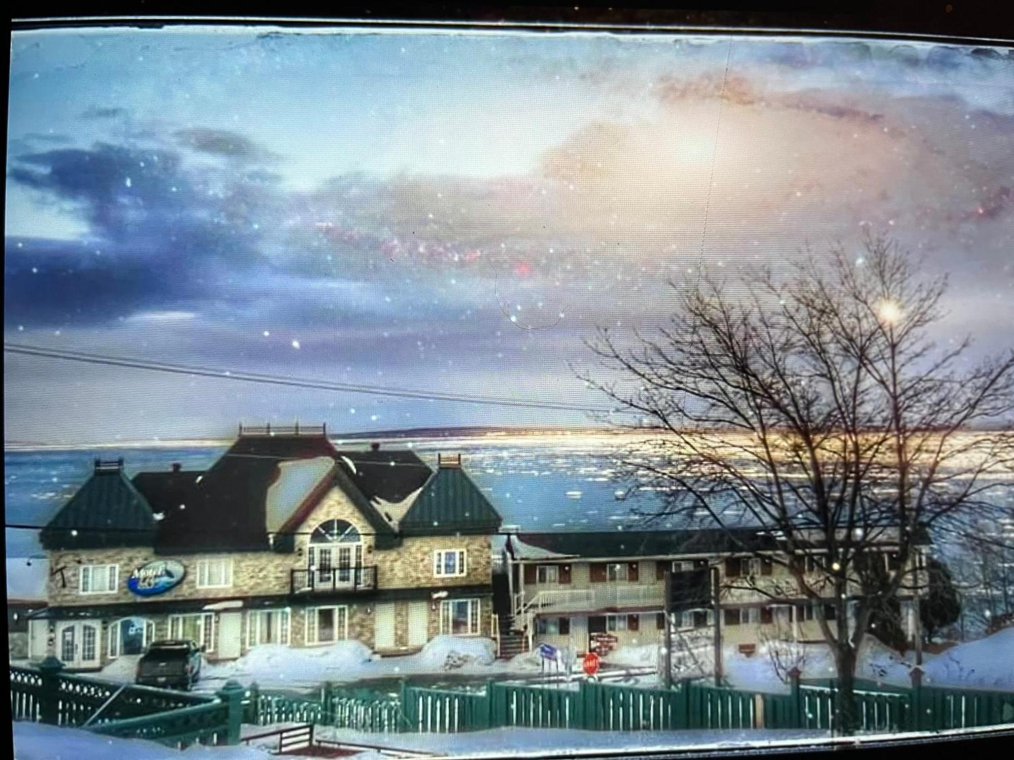 Motel Vue Belvedere Saint-Siméon Exteriér fotografie